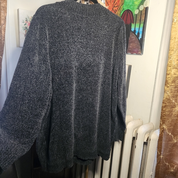 Style & Co EUC Womens Sz 3X Charcoal V-Neck Women's Sweater - Picture 2 of 5